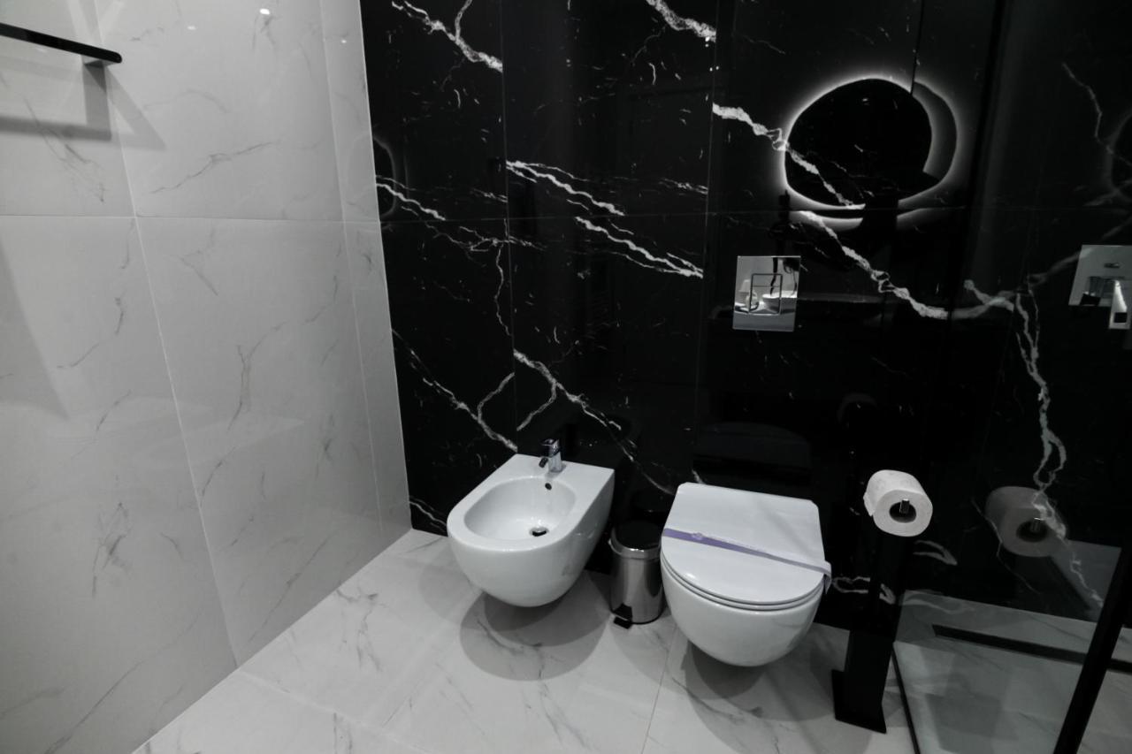N Hotel By Noshi Rinas Bagian luar foto