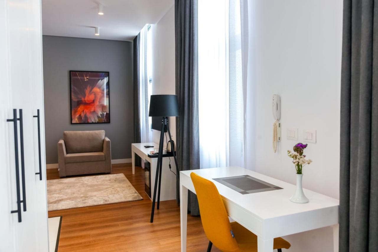 N Hotel By Noshi Rinas Bagian luar foto