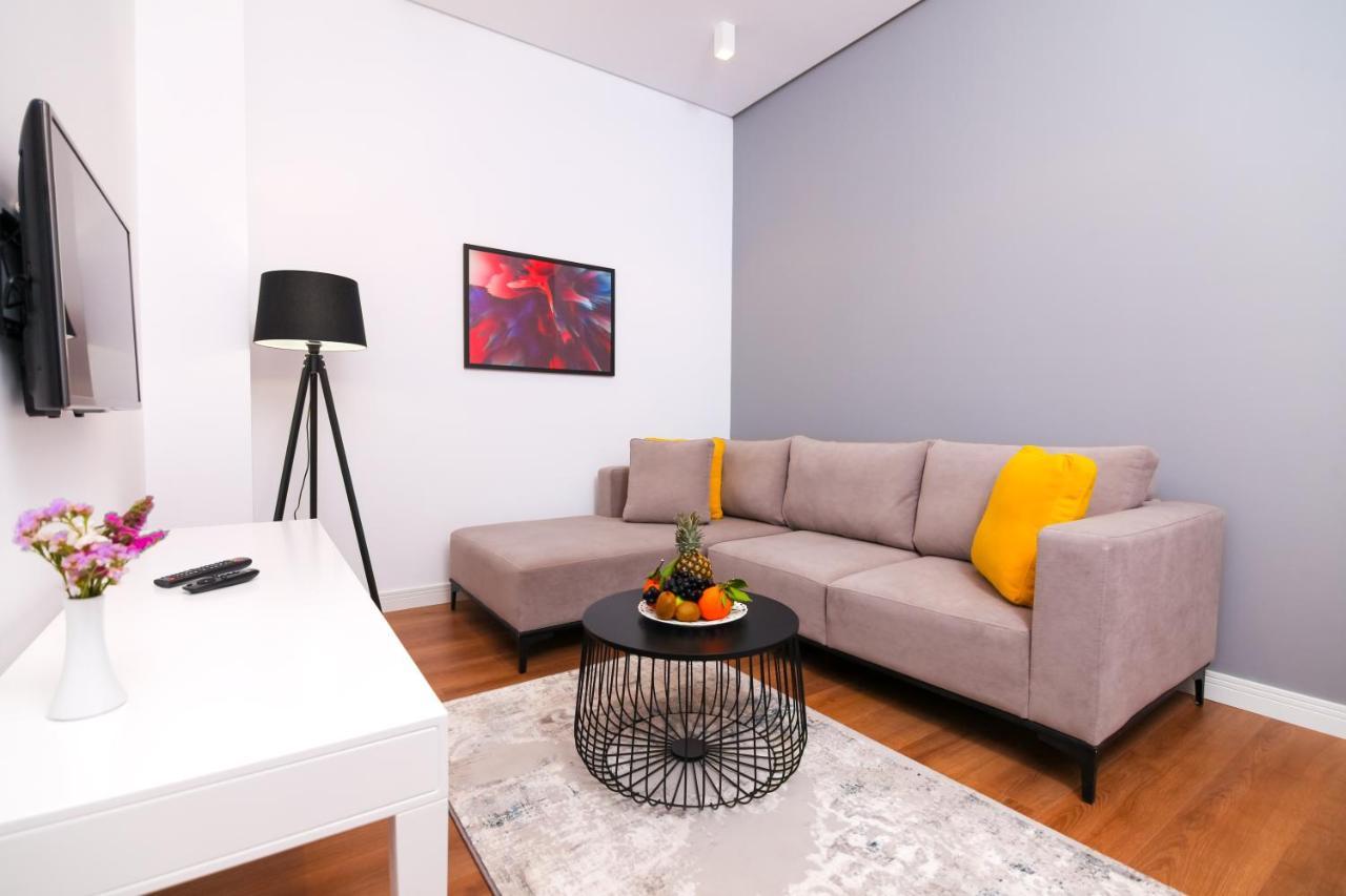 N Hotel By Noshi Rinas Bagian luar foto
