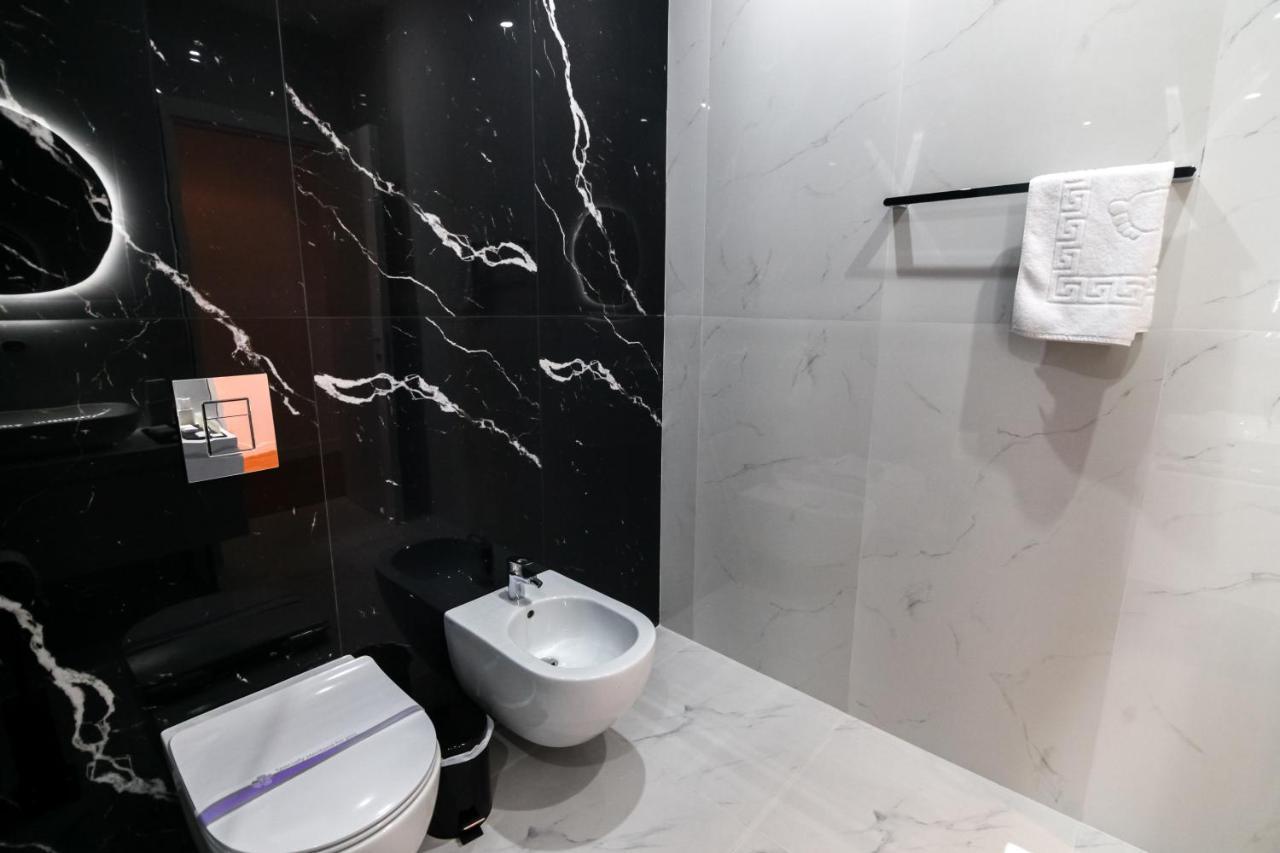 N Hotel By Noshi Rinas Bagian luar foto