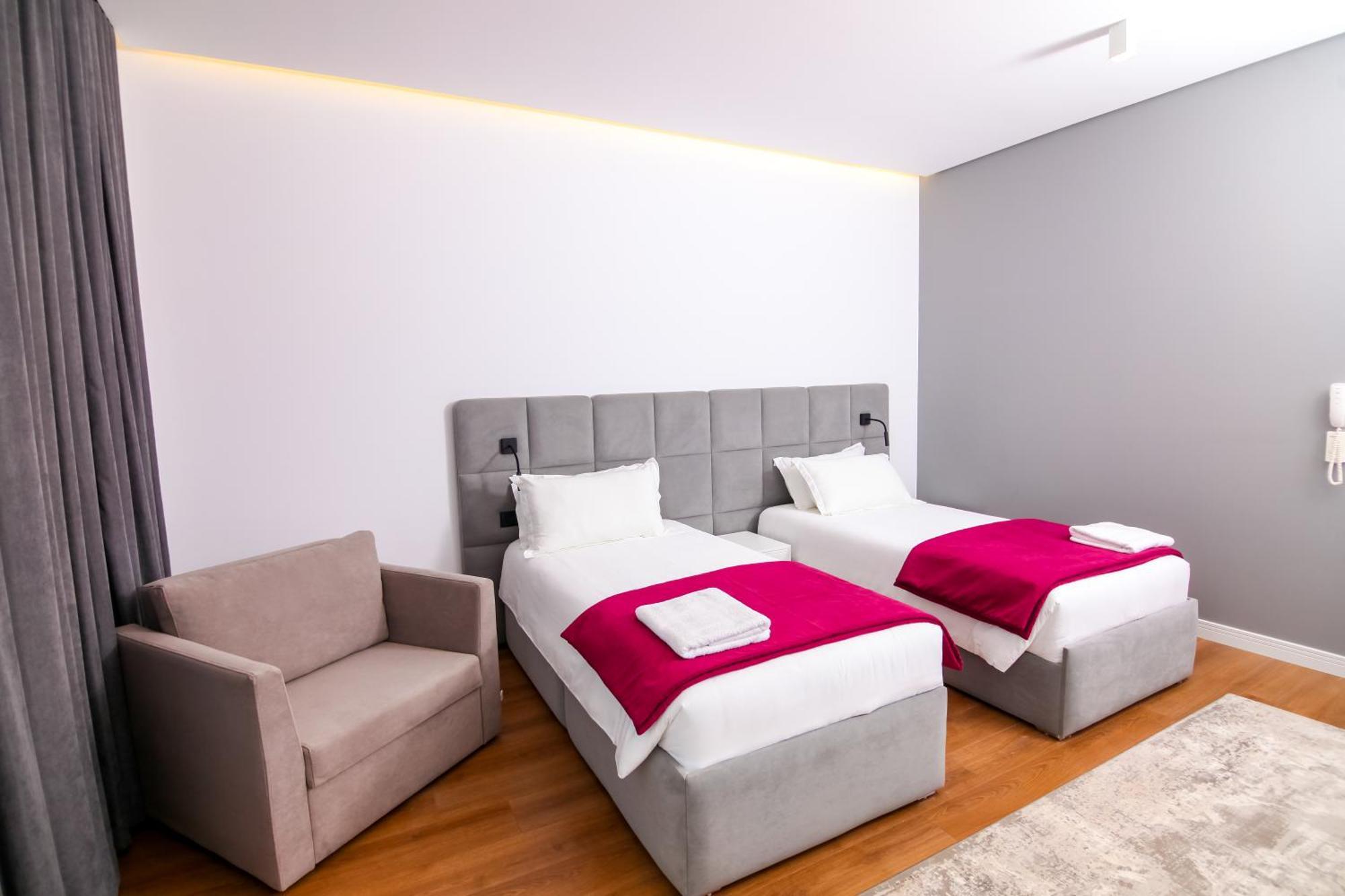 N Hotel By Noshi Rinas Bagian luar foto